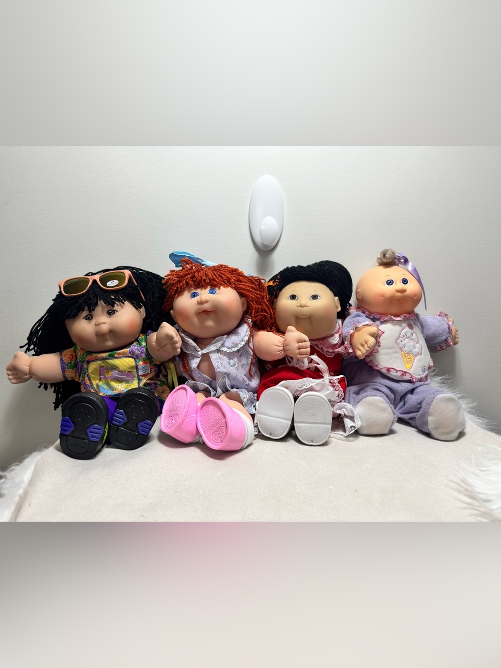 VINTAGE Cabbage Patch Style Plush Doll New Condition on all Four +1FREE Last Pic